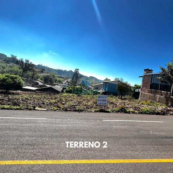 TERRENO: 1ª foto da galeria de imagens do imóvel