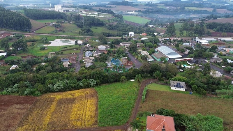 ÁREA DE TERRA: 6ª foto da galeria de imagens do imóvel