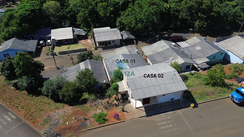 CASAS: 2ª foto da galeria de imagens do imóvel