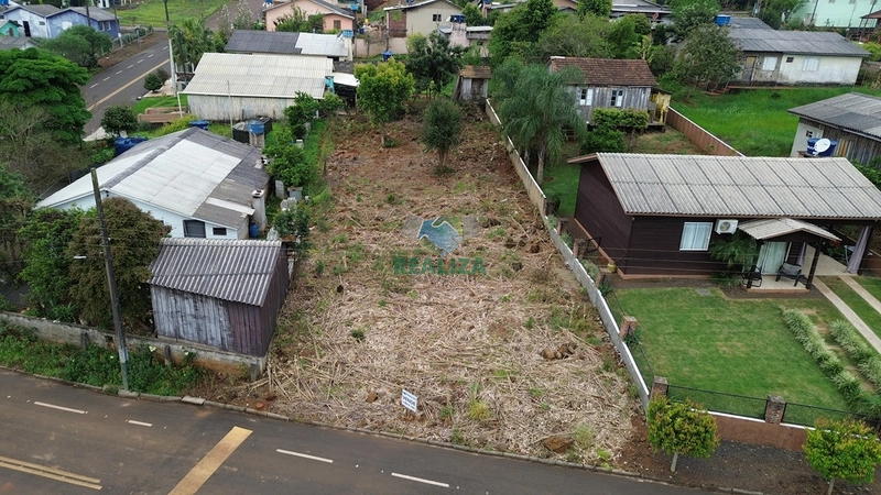 TERRENO: 1ª foto da galeria de imagens do imóvel