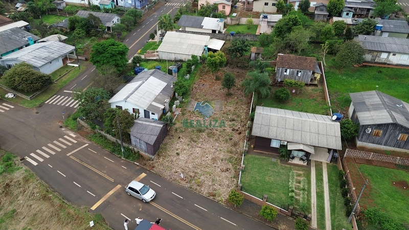 TERRENO: 2ª foto da galeria de imagens do imóvel