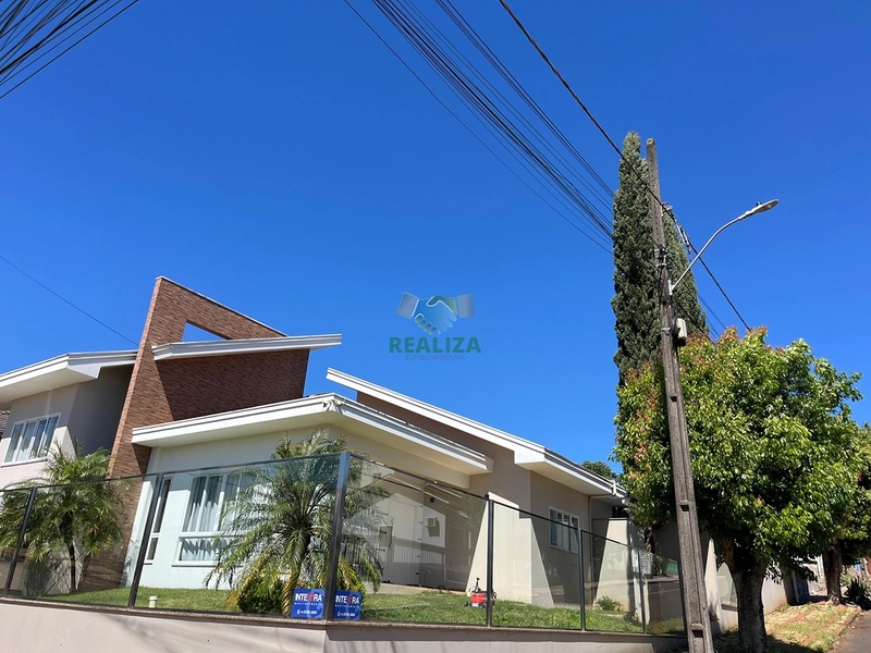 CASA DE ALTO PADRÃO: 3ª foto da galeria de imagens do imóvel