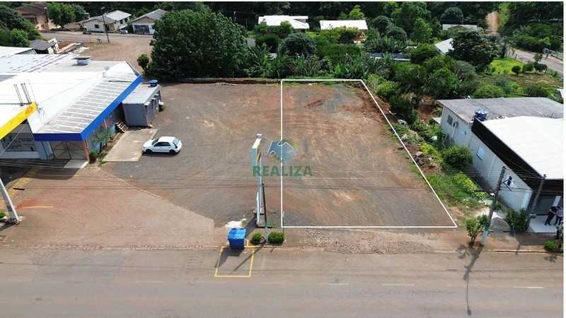 TERRENO: 1ª foto da galeria de imagens do imóvel
