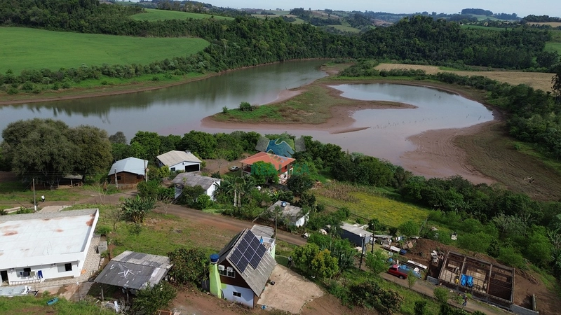 CHALÉ: 4ª foto da galeria de imagens do imóvel