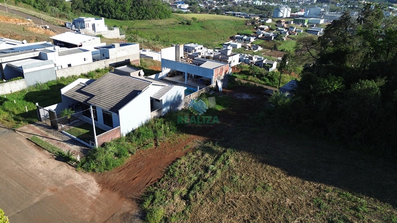 TERRENO: 4ª foto da galeria de imagens do imóvel