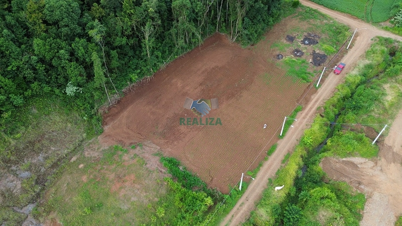 TERRENO: 4ª foto da galeria de imagens do imóvel