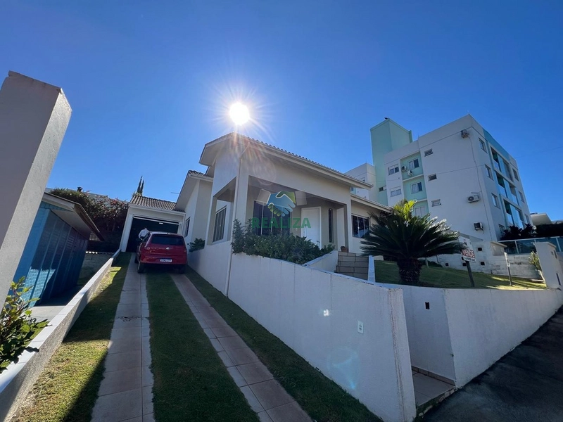 CASA: 2ª foto da galeria de imagens do imóvel