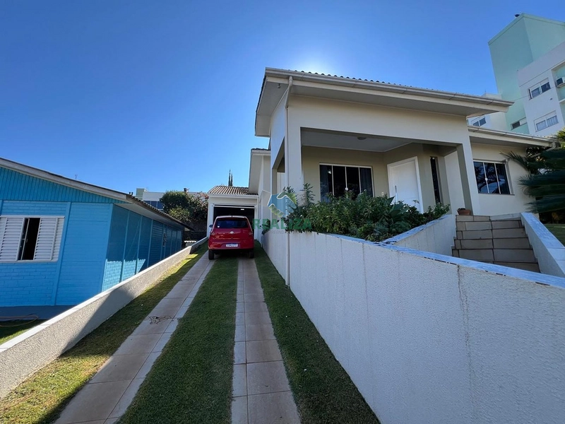 CASA: 3ª foto da galeria de imagens do imóvel