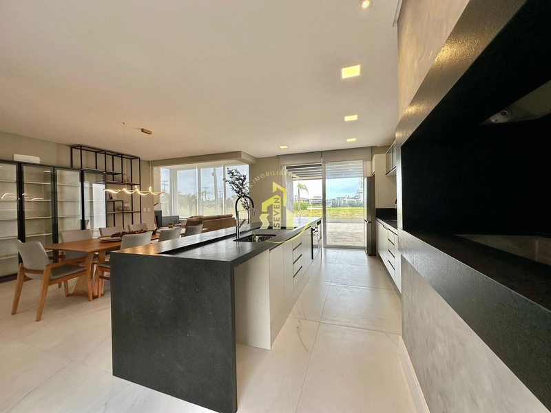 Excelente Casa  no Costa Serena: 6ª foto da galeria de imagens do imóvel