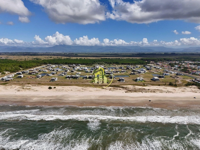 Excelente Casa  no Costa Serena: 8ª foto da galeria de imagens do imóvel
