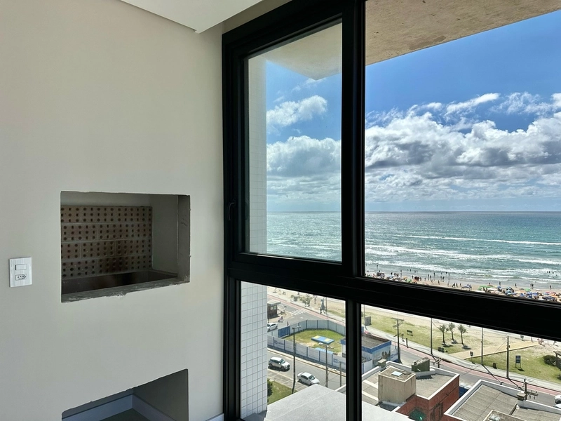 APARTAMENTO COM VISTA CINEMATOGRÁFICA PARA O MAR: 12ª foto da galeria de imagens do imóvel