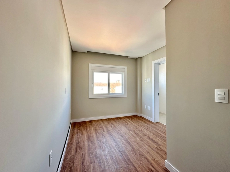 APARTAMENTO COM VISTA CINEMATOGRÁFICA PARA O MAR: 1ª foto da galeria de imagens do imóvel