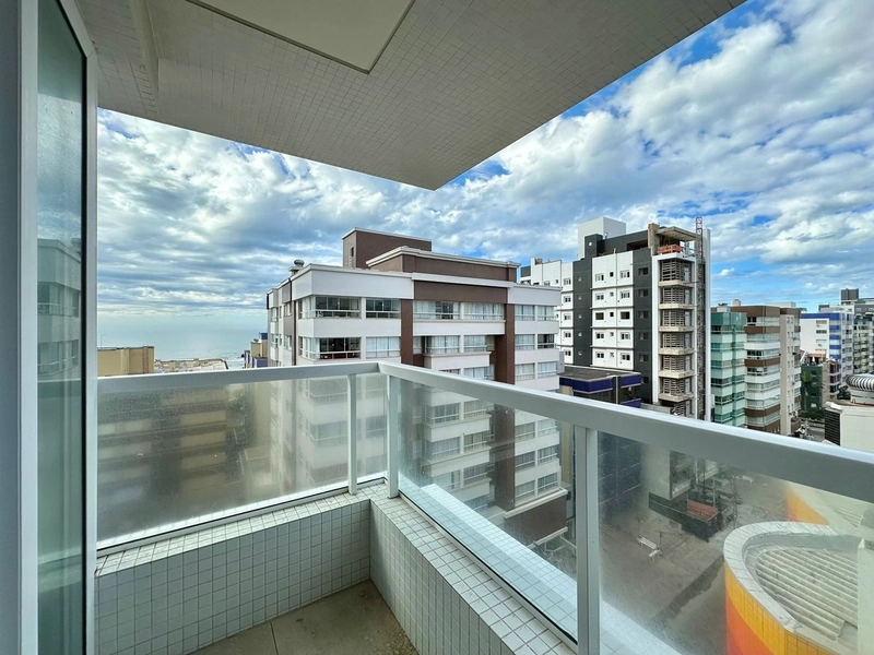 Infraestrutura completa e com sacada aberta!: 3ª foto da galeria de imagens do imóvel