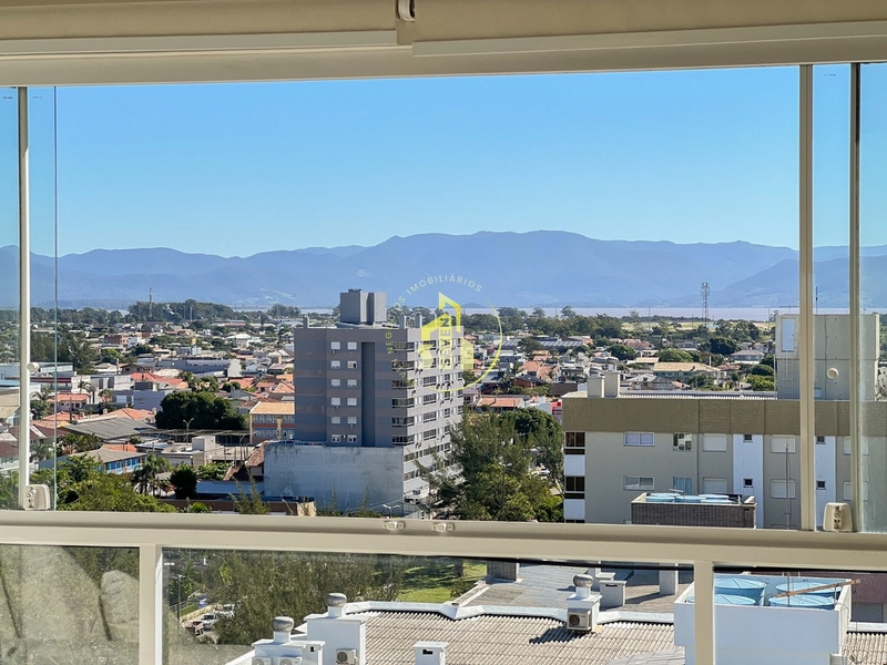 Apartamento de 2 dorm., 1 ste, dep. empregada,1 box, em Capão da Canoa: 1ª foto da galeria de imagens do imóvel