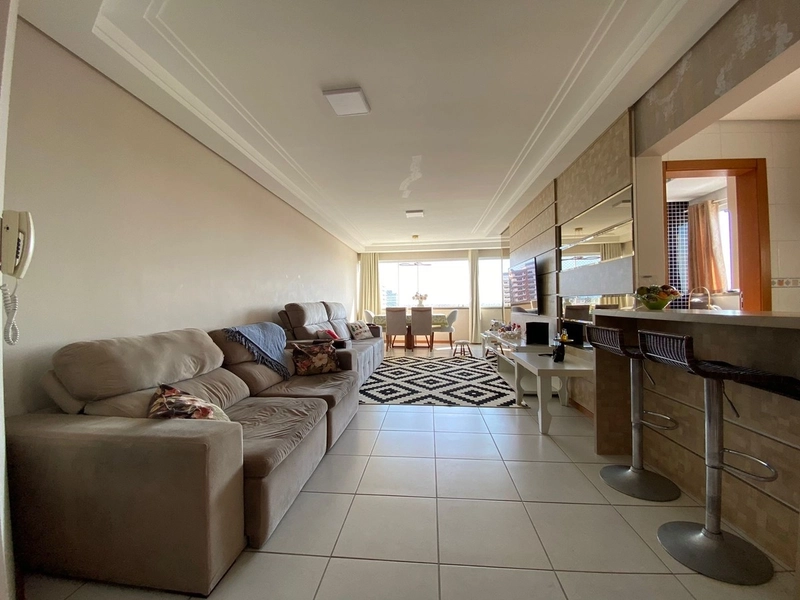Amplo apartamento com linda vista!: 6ª foto da galeria de imagens do imóvel