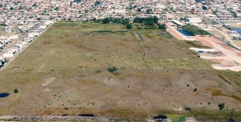 BELO TERRENO: 3ª foto da galeria de imagens do imóvel