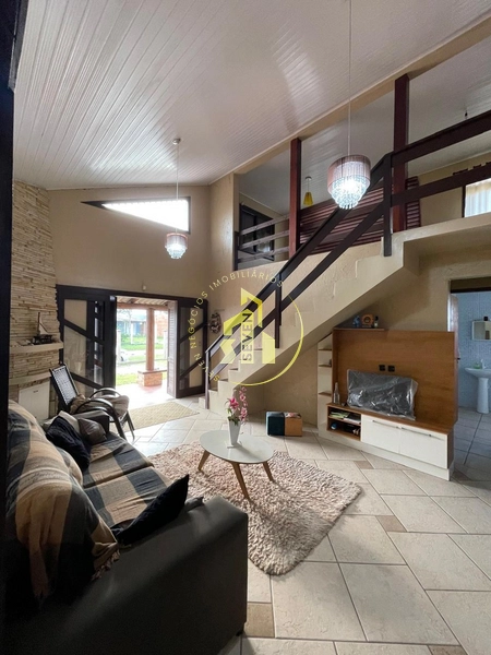 Casa Ampla e Bem Localizada – 3 Quadras do Mar: 46ª foto da galeria de imagens do imóvel