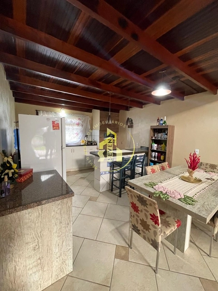 Casa Ampla e Bem Localizada – 3 Quadras do Mar: 21ª foto da galeria de imagens do imóvel