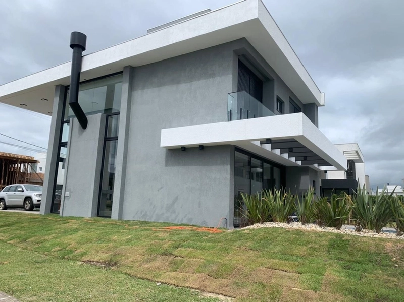 BELO SOBRADO NO BLUE: 2ª foto da galeria de imagens do imóvel