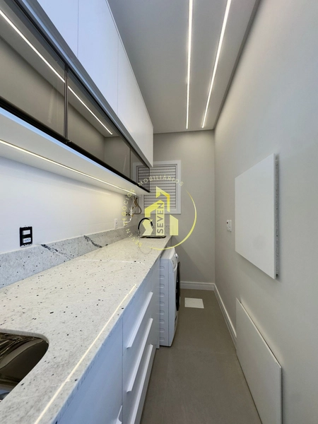 Apartamento de 1 dormitório, prédio alto padrão, box, Zona Nova, Capão: 6ª foto da galeria de imagens do imóvel