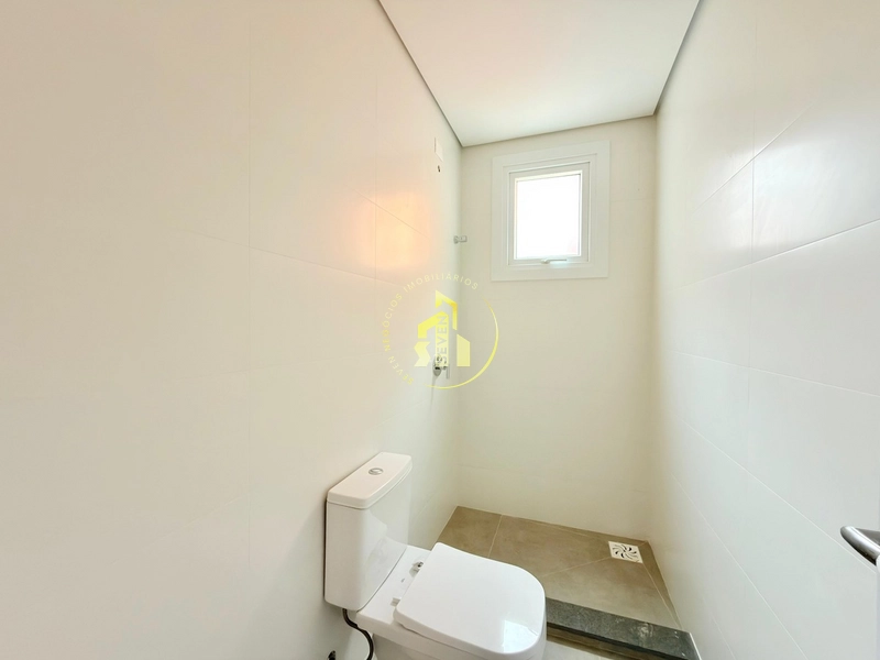 Apartamento: 2ª foto da galeria de imagens do imóvel