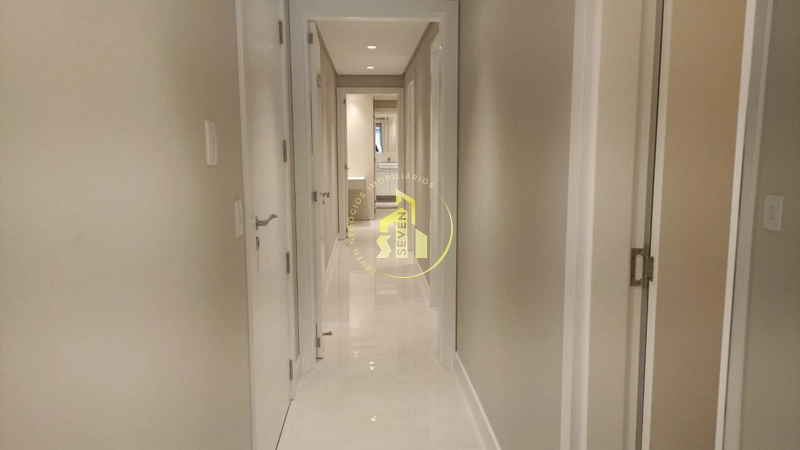 Apartamento de 3 suítes, frente, vista mar e praça, no Navegantes.: 15ª foto da galeria de imagens do imóvel