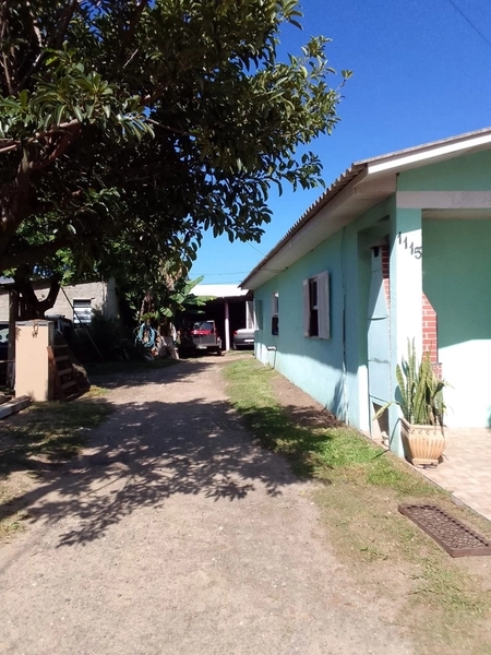 CASA BEM LOCALIZADA: 1ª foto da galeria de imagens do imóvel