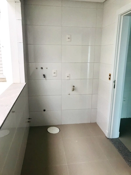 BELO APARTAMENTO: 13ª foto da galeria de imagens do imóvel