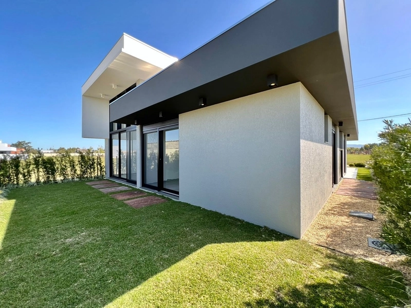 LINDA CASA TÉRREA: 28ª foto da galeria de imagens do imóvel