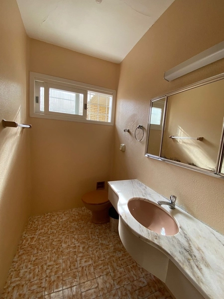 CASA COM UMA OTIMA LOCALIZAÇÃO.: 24ª foto da galeria de imagens do imóvel