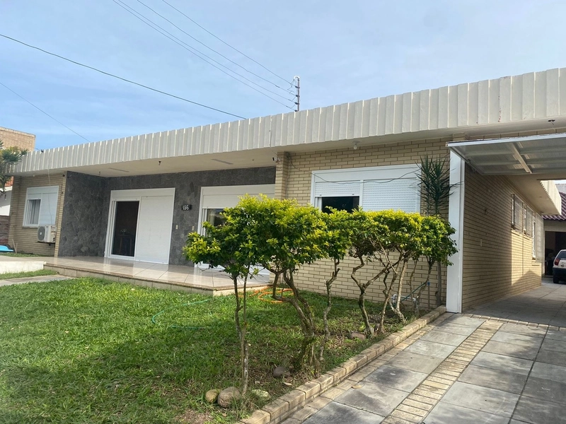 CASA COM UMA OTIMA LOCALIZAÇÃO.: 9ª foto da galeria de imagens do imóvel
