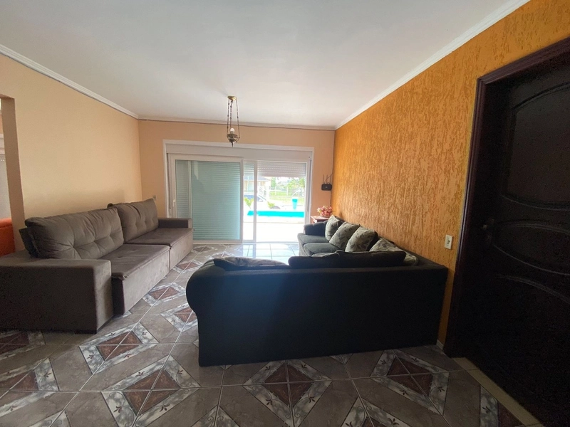 CASA COM UMA OTIMA LOCALIZAÇÃO.: 23ª foto da galeria de imagens do imóvel
