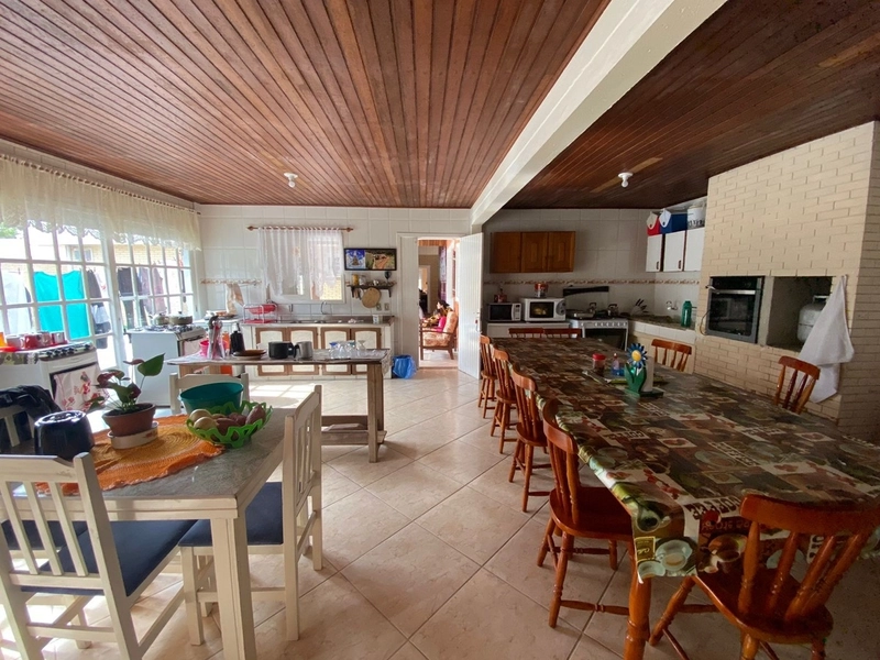 CASA COM UMA OTIMA LOCALIZAÇÃO.: 22ª foto da galeria de imagens do imóvel