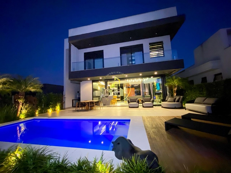 CASA DECORADA BEIRA-LAGO NO CAPÃO ILHAS RESORT: 26ª foto da galeria de imagens do imóvel