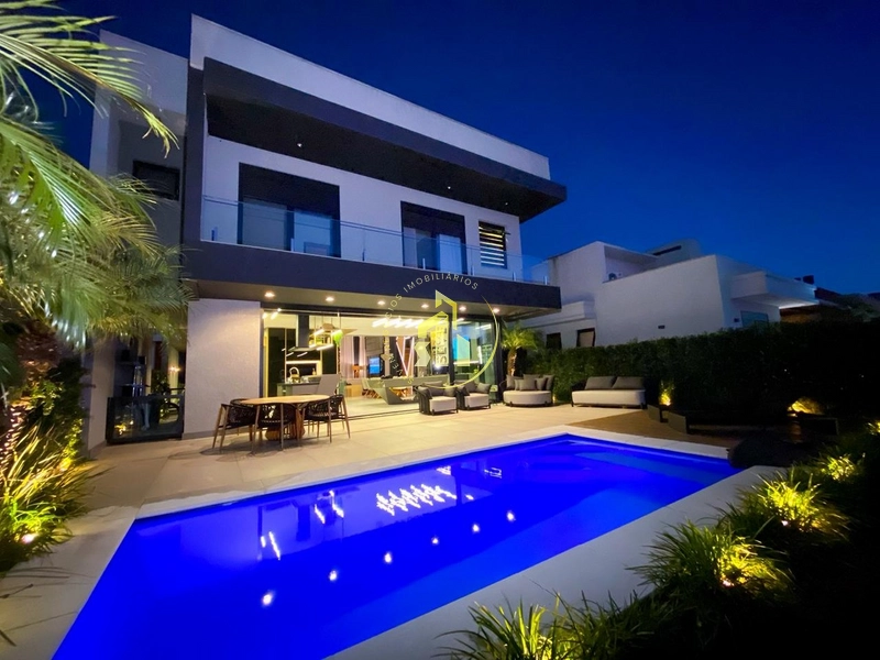CASA DECORADA BEIRA-LAGO NO CAPÃO ILHAS RESORT: 6ª foto da galeria de imagens do imóvel