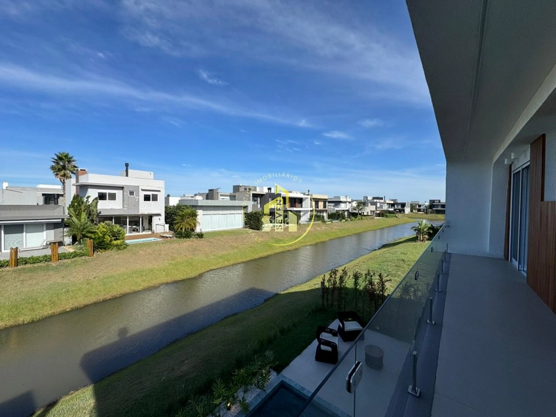 ARQUITETURA PARAMÉTRICA NO CAPÃO ILHAS RESORT: 24ª foto da galeria de imagens do imóvel