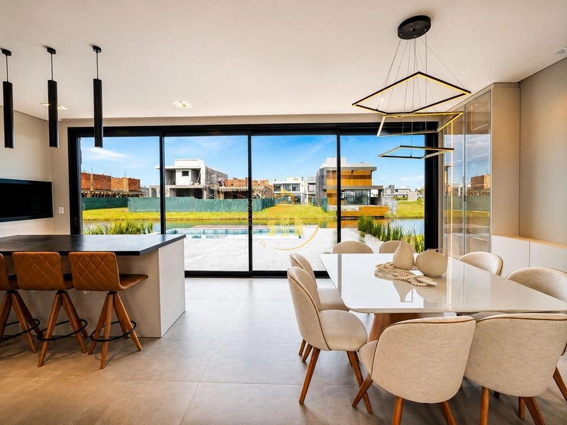 Casa de alto padrão: 23ª foto da galeria de imagens do imóvel