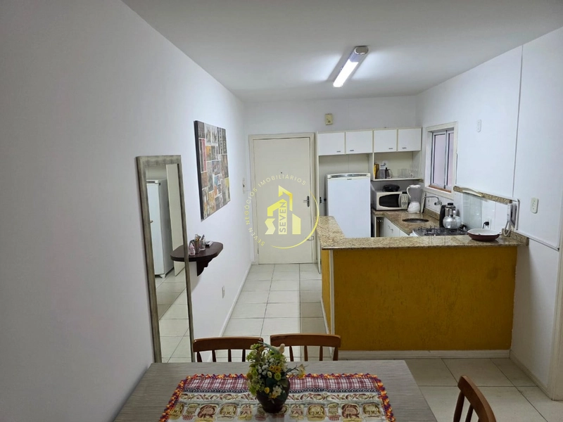 Apartamento de 1 dormitório próximo ao mar: 1ª foto da galeria de imagens do imóvel