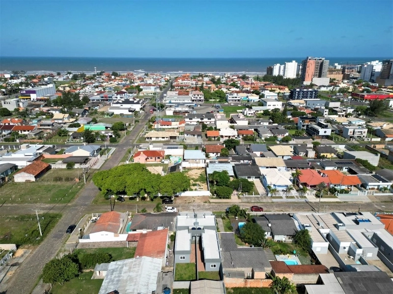GEMINADA EM BAIRRO DE MORADORES: 13ª foto da galeria de imagens do imóvel