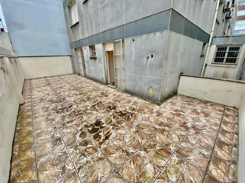 AMPLO APARTAMENTO: 1ª foto da galeria de imagens do imóvel