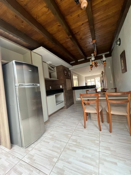 BELA CASA NO CONDOMINIO CASA HERMOSA: 12ª foto da galeria de imagens do imóvel