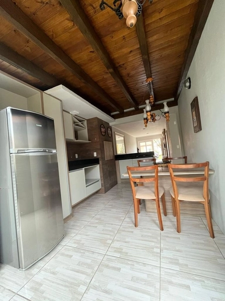 BELA CASA NO CONDOMINIO CASA HERMOSA: 7ª foto da galeria de imagens do imóvel