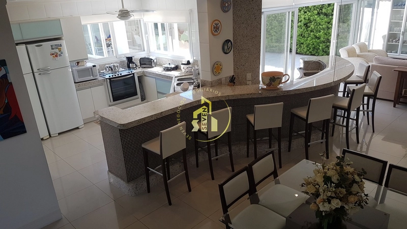CASA DE LUXO MOBILIADA no CONDADO DE CAPÃO – Pronta pra Morar: 27ª foto da galeria de imagens do imóvel