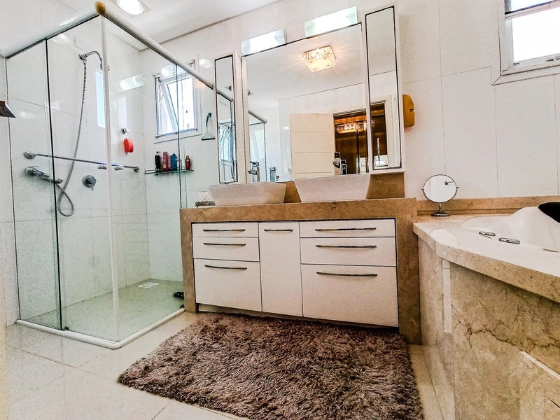 Mansão no condomínio fechado mais consolidado do litoal: 43ª foto da galeria de imagens do imóvel