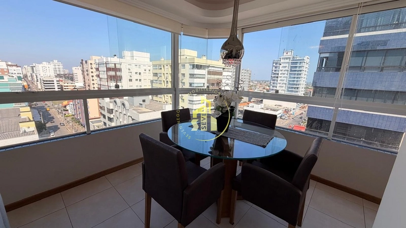 Apartamento Amplo no Centro: 4ª foto da galeria de imagens do imóvel