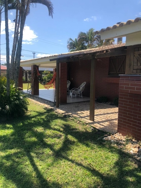 Belíssima casa de esquina em Xangri-lá, bairro Atlântida: 5ª foto da galeria de imagens do imóvel