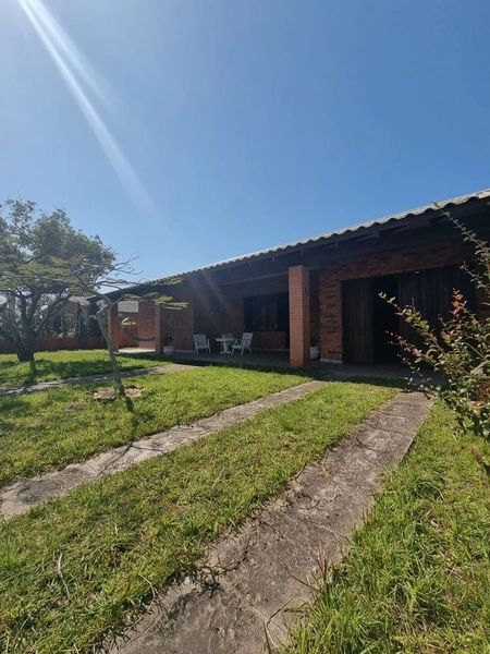 LINDA CASA EM ATLÂNTIDA: 21ª foto da galeria de imagens do imóvel