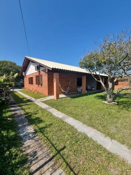 LINDA CASA EM ATLÂNTIDA: 16ª foto da galeria de imagens do imóvel