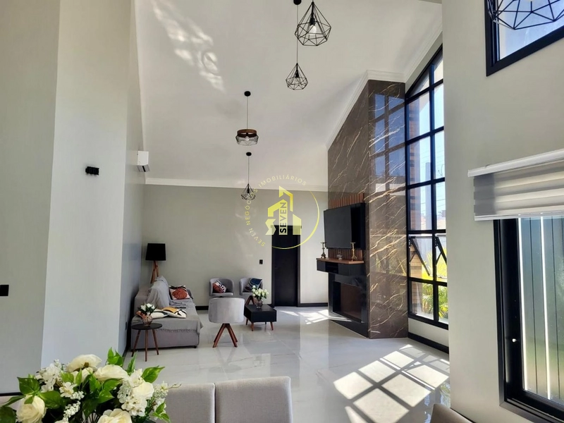 Linda residência de alto padrão: 20ª foto da galeria de imagens do imóvel