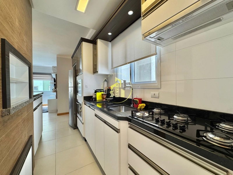 Apartamento de 2 dormitórios, 1 ste, box, mobiliado e decorado, Capão.: 5ª foto da galeria de imagens do imóvel